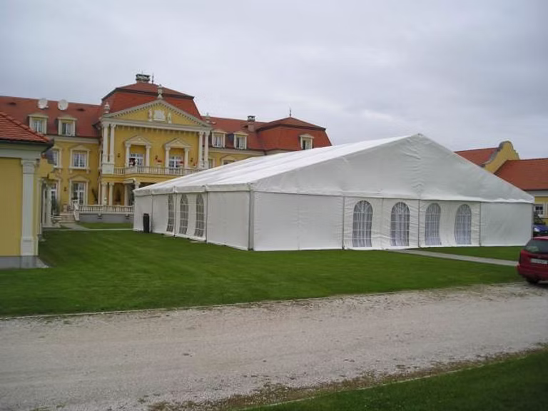 Party a veľkokapacitný stan MG Profi